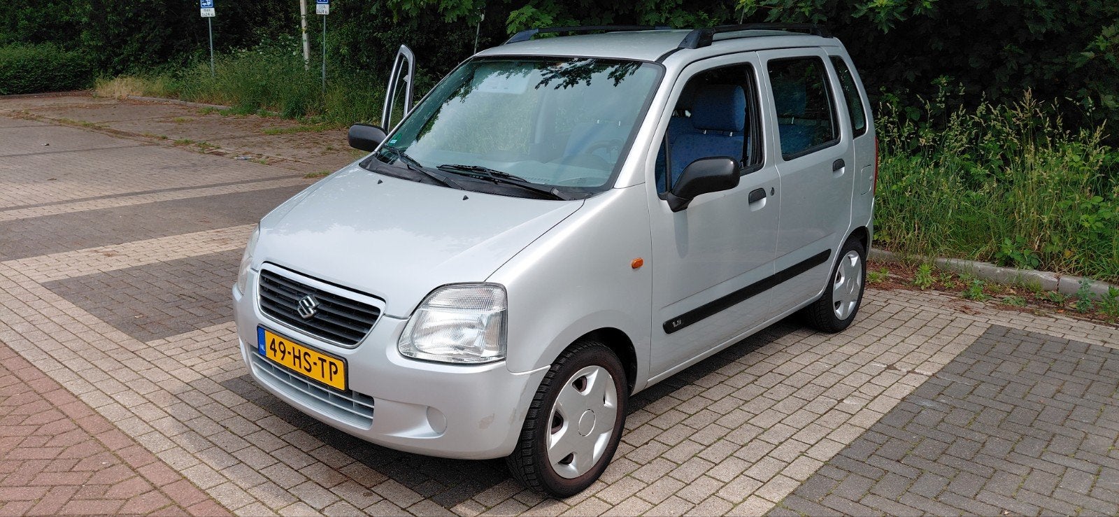 Suzuki Wagon R+ 1.3 2001 Grijs, Auto's, Voorwielaandrijving, 31 €/maand, 4 cilinders, 905 kg