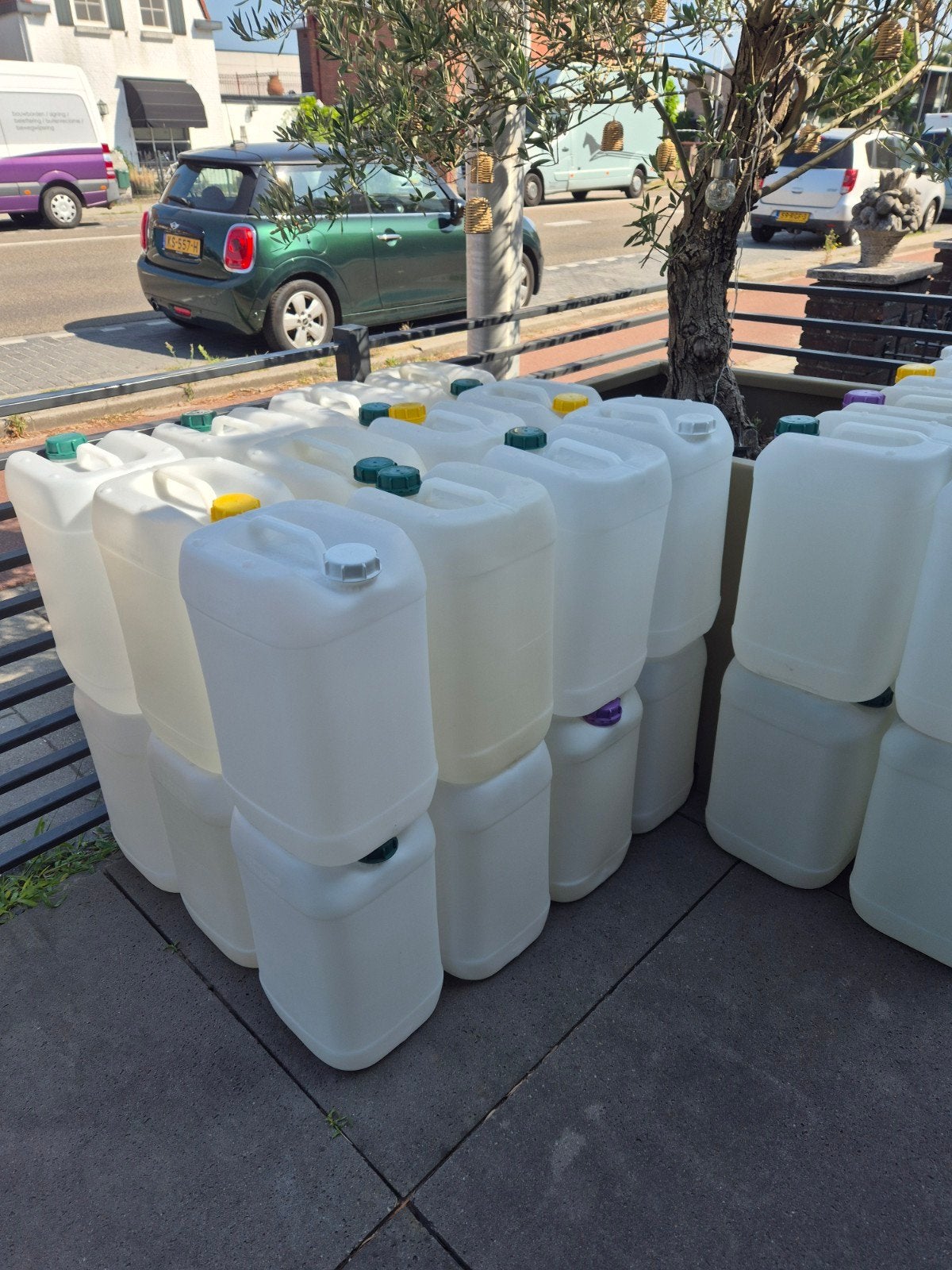 nieuwe 25 liter un jerrycans benzine diesel petroleum, Minder dan 75 liter, Ophalen