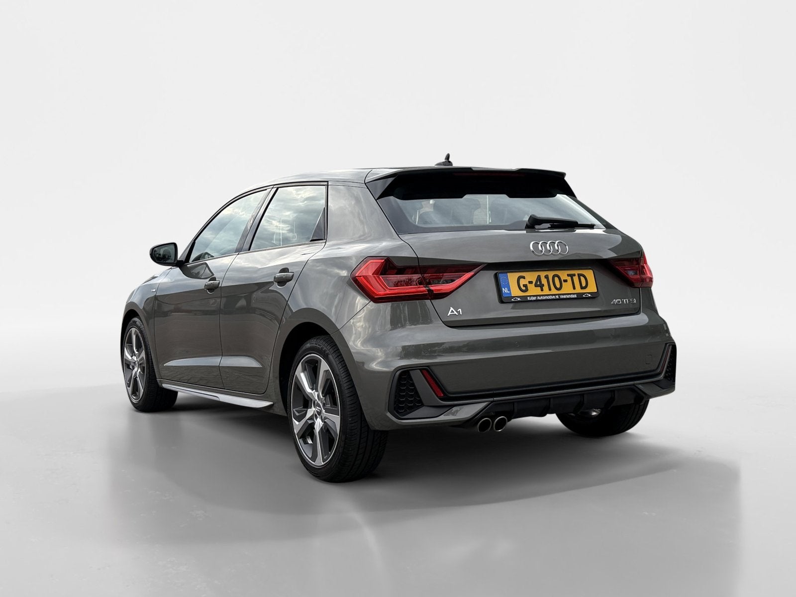 Audi A1 Sportback 40 TFSI S Line Edition One Automaat 200 PK, Auto's, 4 cilinders, 1984 cc, Leder en Stof, Bedrijf