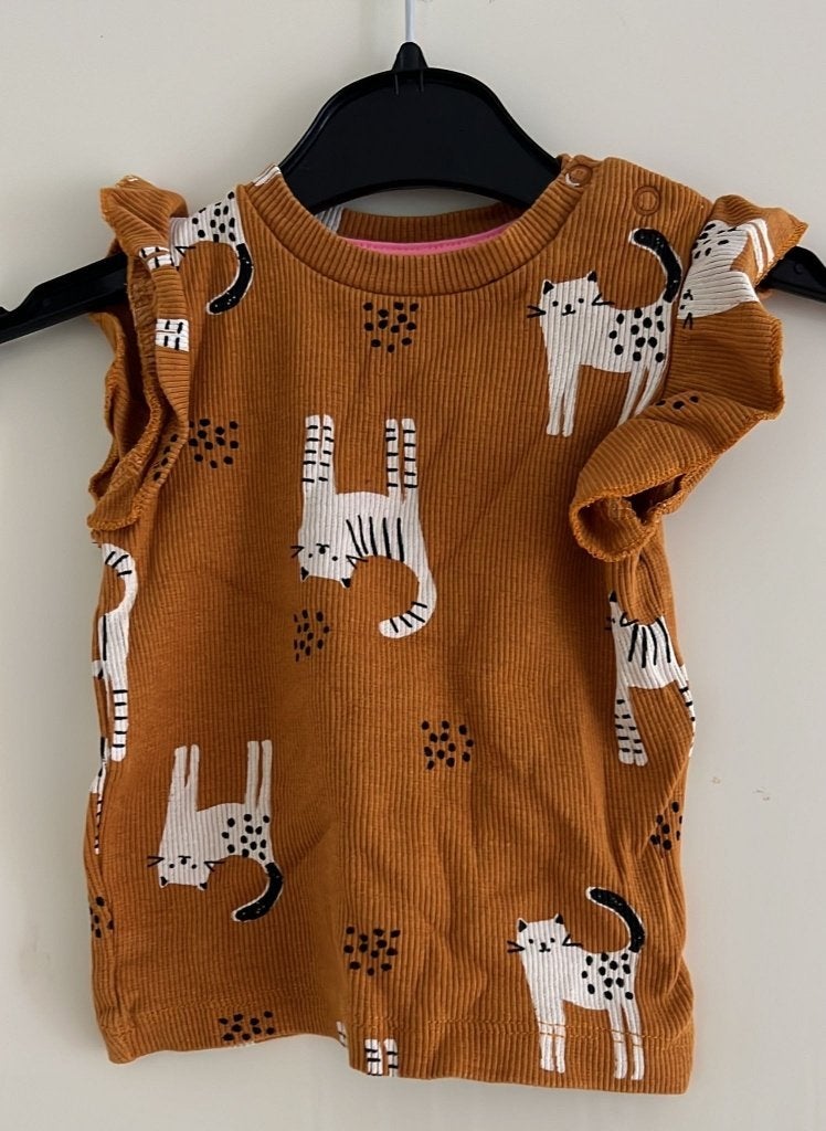 Hema tshirt poes maat 62, Zo goed als nieuw, Hema, Shirtje of Longsleeve, Verzenden