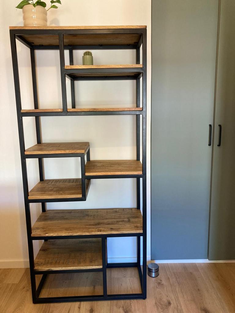 Fraaie vakkenkast / boekenkast, Huis en Inrichting, Kasten | Stellingkasten, Ophalen, Zo goed als nieuw