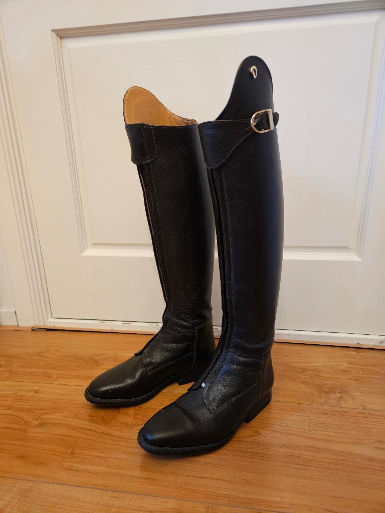 Derby rijlaarzen, Dieren en Toebehoren, Paardrijkleding, Ophalen of Verzenden, Zo goed als nieuw, Schoeisel, Kinderen