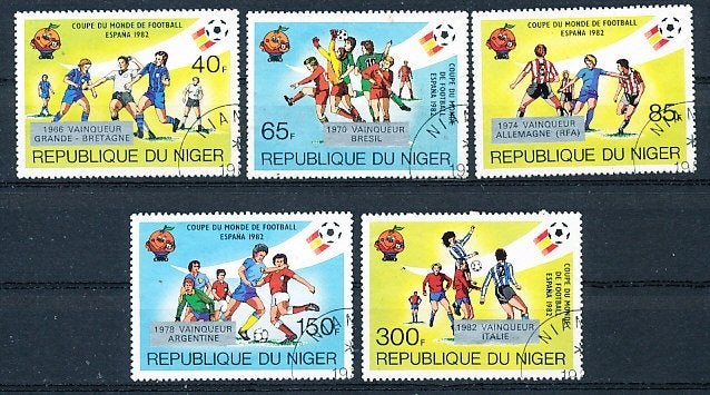 Niger 1982 M814-818 gest., Postzegels en Munten, Ophalen of Verzenden, Overige landen, Gestempeld