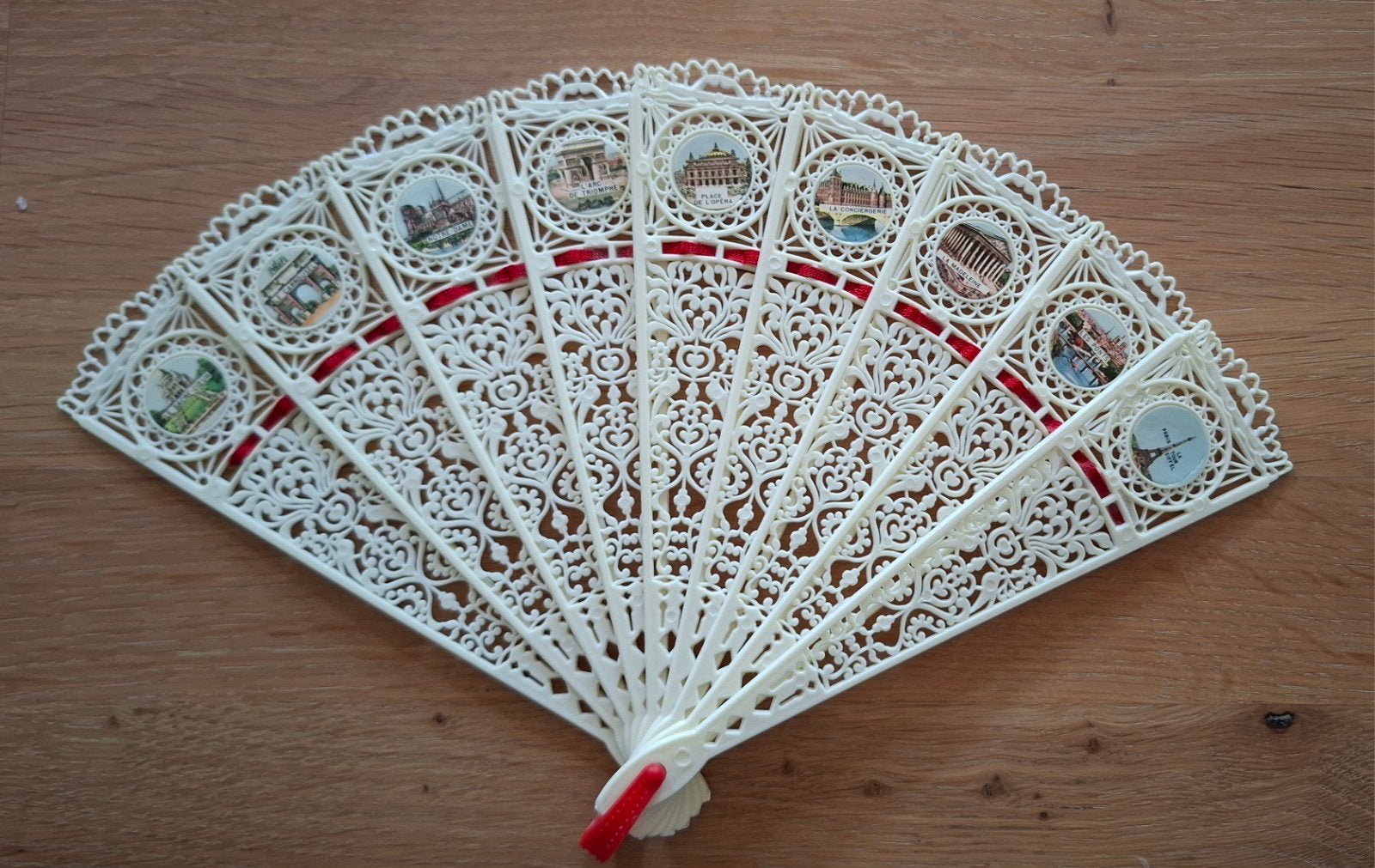 Vintage Souvenir Waaier - Parijs, Ophalen of Verzenden, Zo goed als nieuw