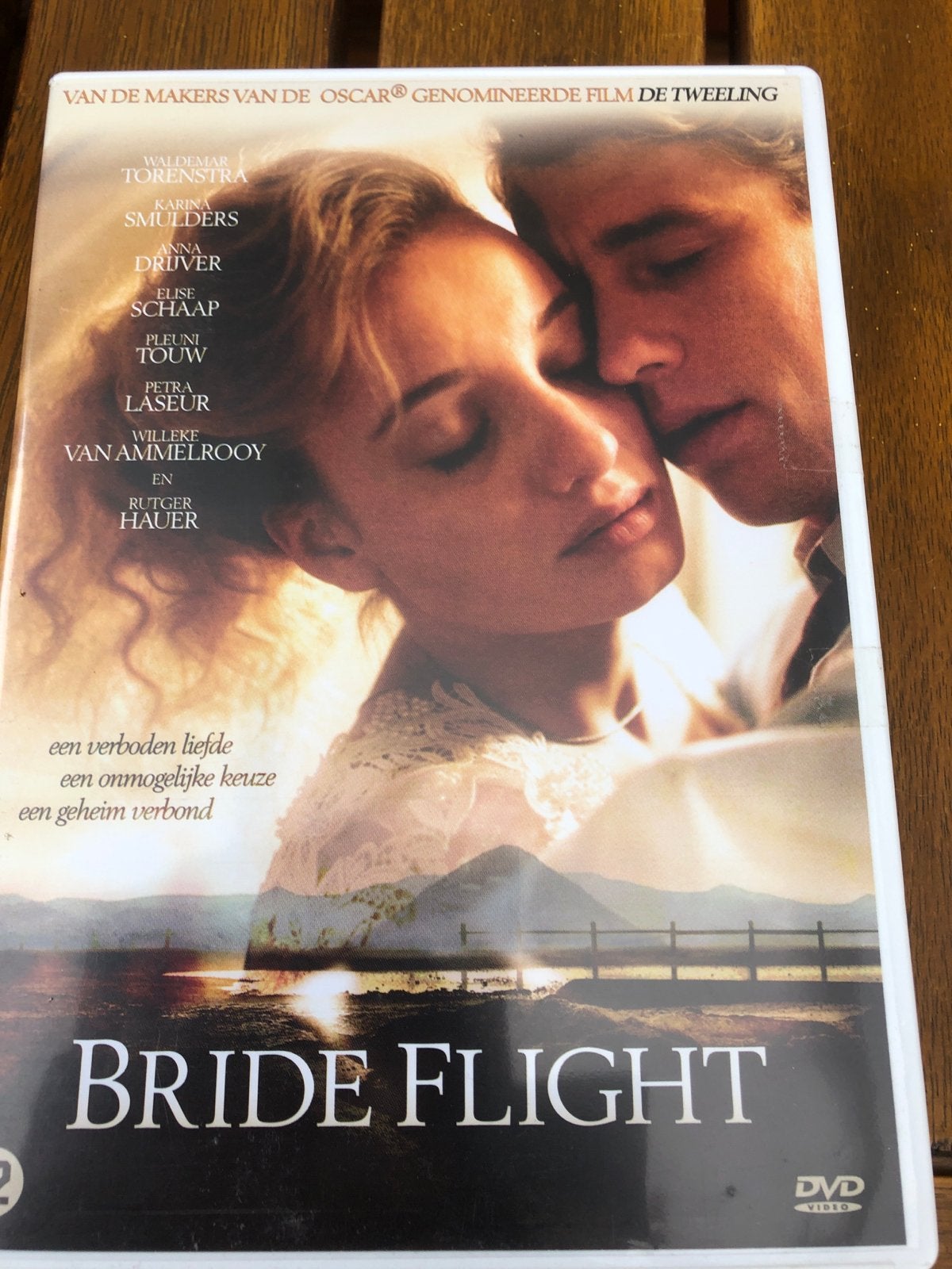 Bride Flight DVD - Romantisch Drama, Vanaf 12 jaar, Ophalen of Verzenden, Gebruikt