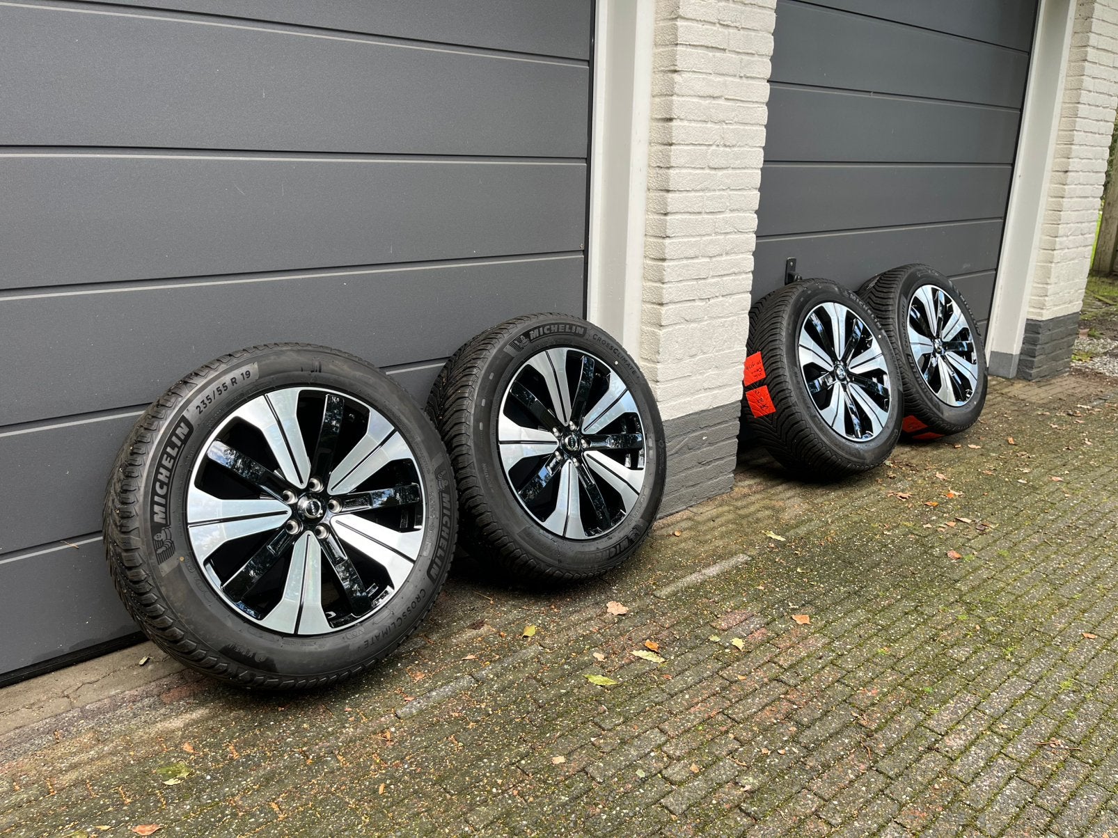 Nieuwe Volvo XC60 19” Michelin All Season 235/55/19, Banden en Velgen, Nieuw, 235 mm, All Season