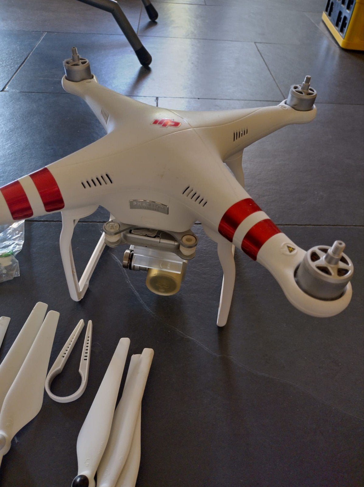 Drone DJI Phantom 3 standard, Ophalen