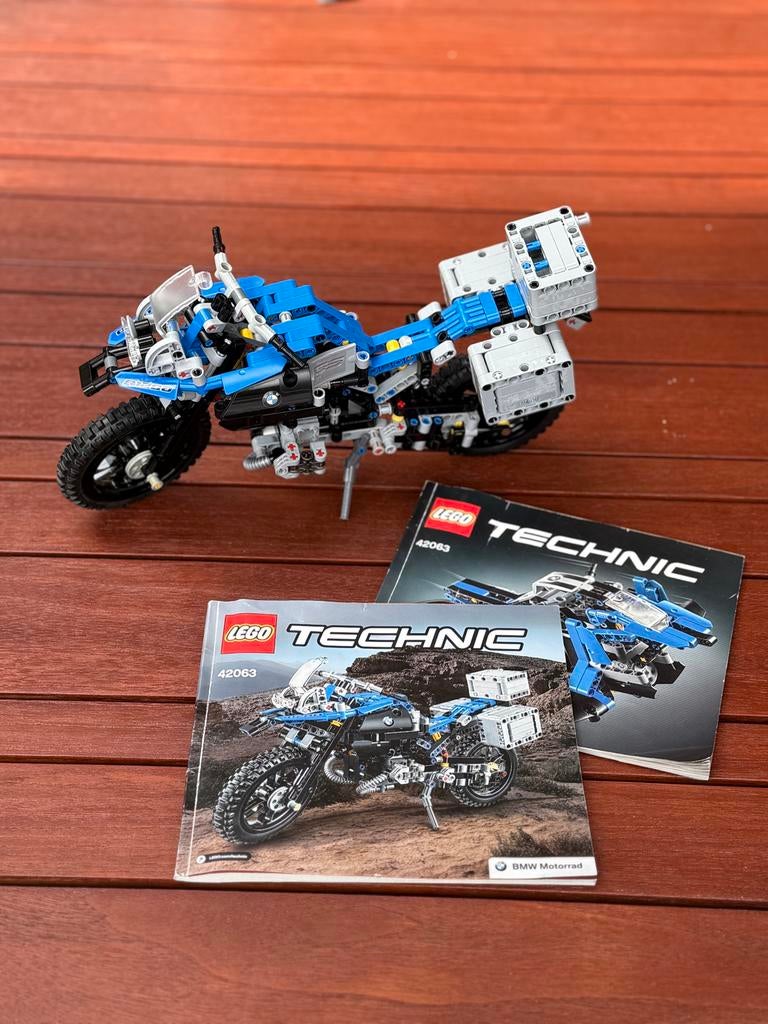 LEGO Technic BMW R 1200 GS Adventure 42063, Kinderen en Baby's, Speelgoed | Duplo en Lego, Gebruikt, Lego, Ophalen of Verzenden