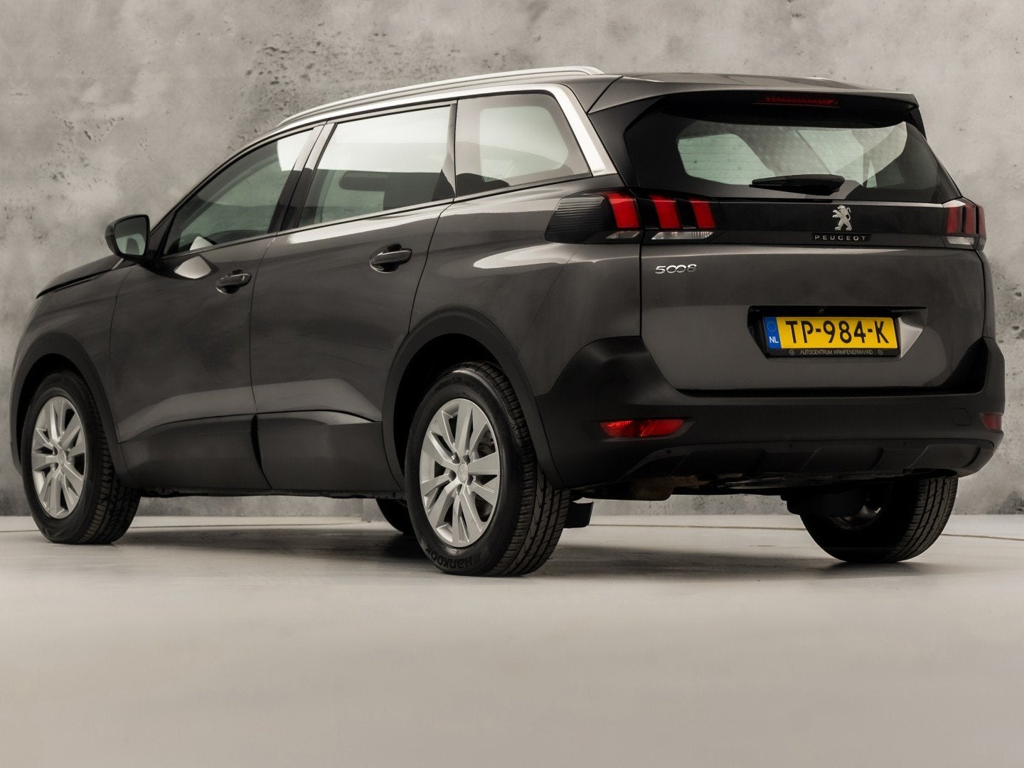 Peugeot 5008 1.2 PureTech Sport 7 Persoons (APPLE CARPLAY, G, Auto's, Voorwielaandrijving, 12 maanden, Stof, Gebruikt