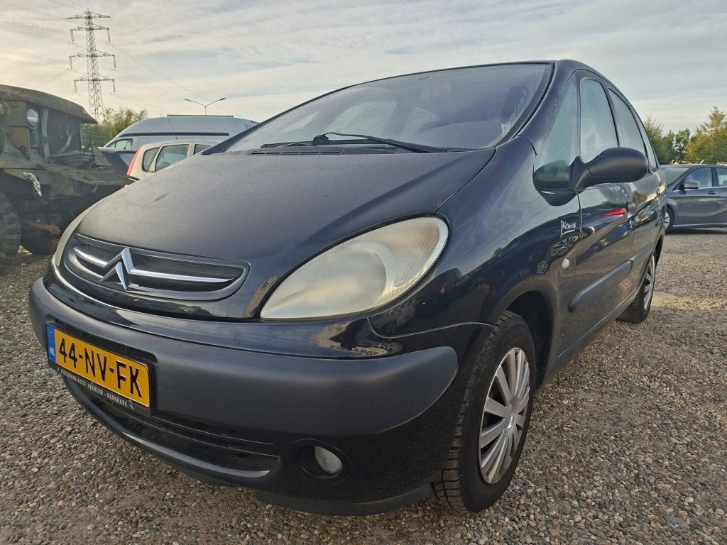 Citroën Xsara Picasso 1.8i-16V Différence2 (bj 2004), 4 cilinders, Automatische klimaatregeling, 1749 cc, 116 pk