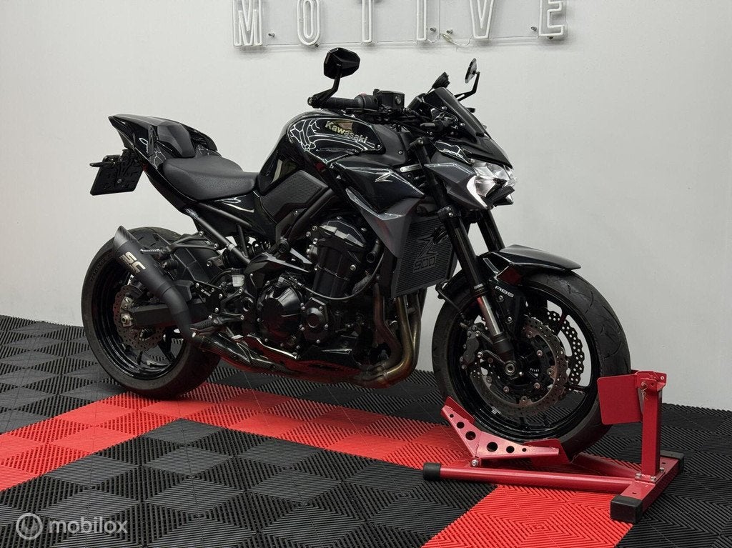 Kawasaki Z900 2024 | Garantie | SC Project | 1e eigenaar, Motoren, Motoren | Kawasaki, 948 cc, Bedrijf, Meer dan 35 kW, Toermotor