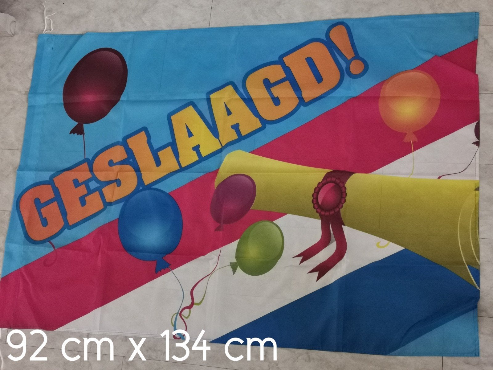 Hoera Geslaagd Vlag - Examenfeest Versiering Spandoek, Ophalen of Verzenden, Zo goed als nieuw, Versiering