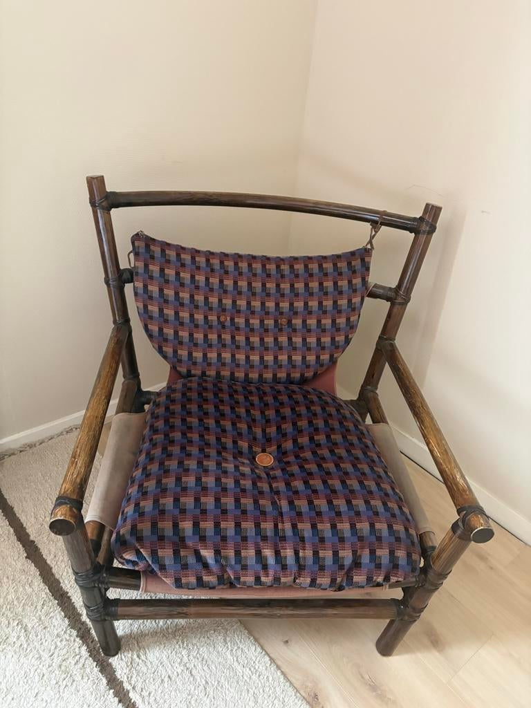 Vintage bamboe stoel met leren zitting en kussen, Ophalen