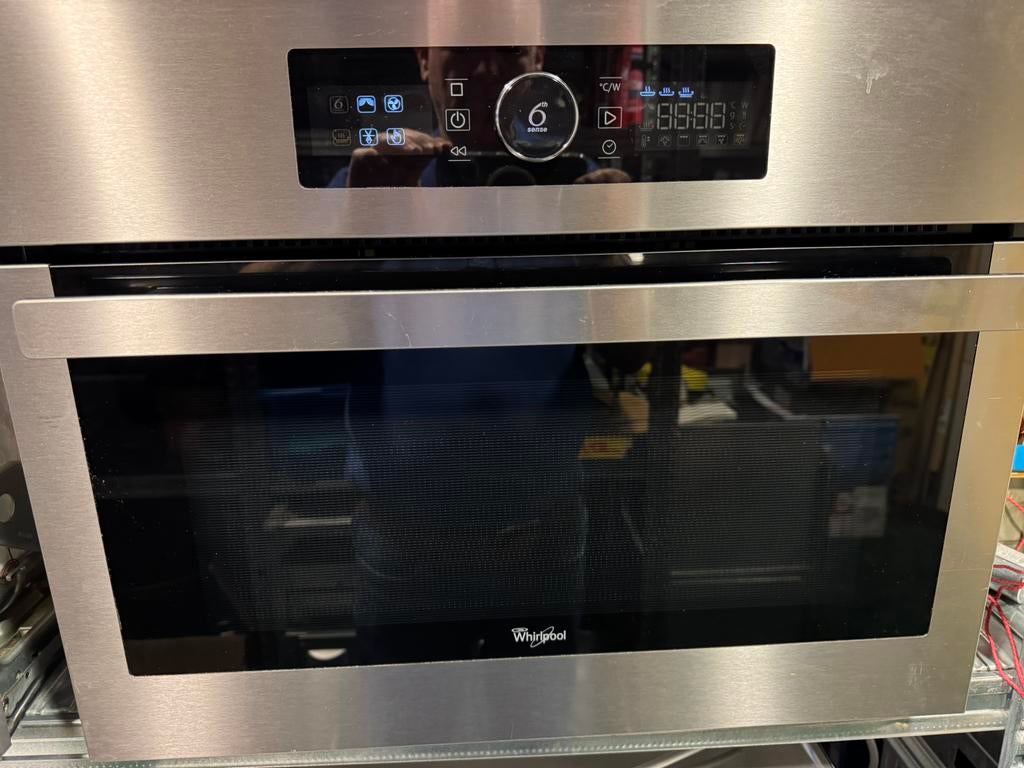 Whirlpool 6th Sense Combi Magnetron Oven Grill met garantie, Ophalen, Combimagnetron, Crisp, Zo goed als nieuw