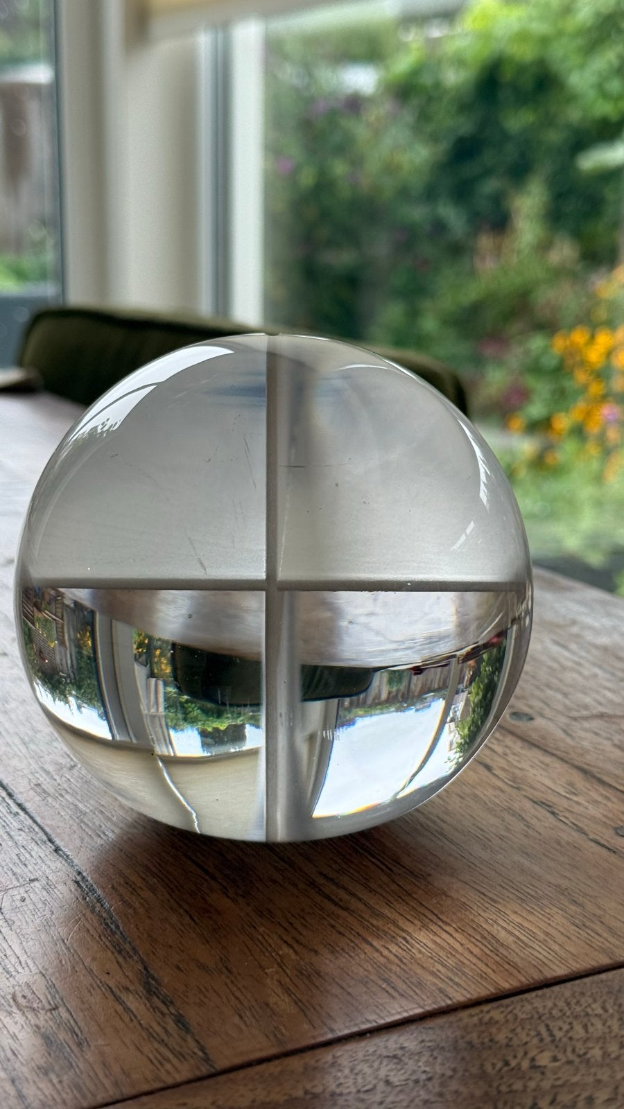 Glazen bol met kruispatroon - Decoratief kunst object, Ophalen of Verzenden