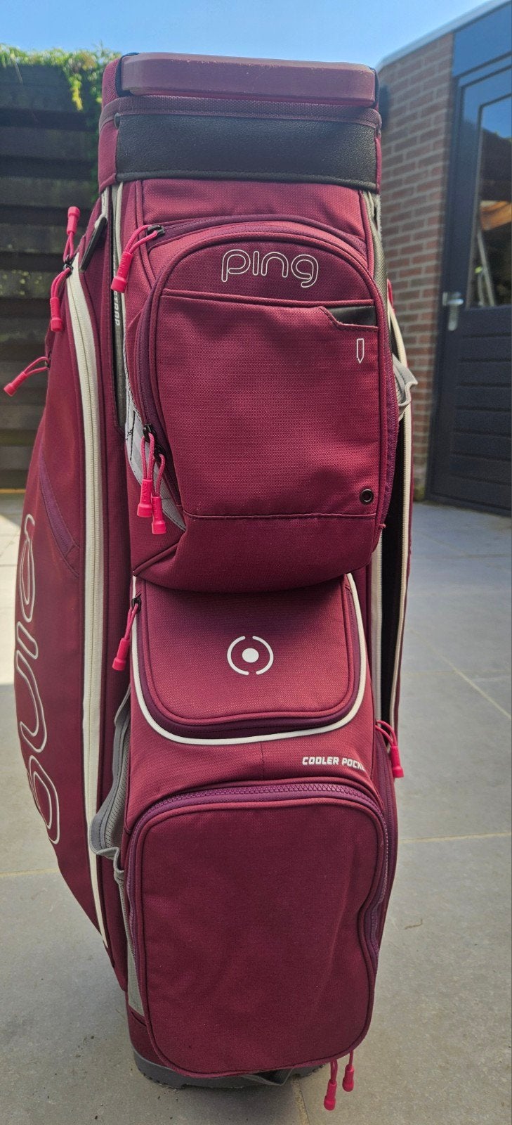 Ping Traverse cartbag G le2, gebruikt met gebruikerssporen, Sport en Fitness, Golf, Ophalen, Gebruikt, Tas, Ping