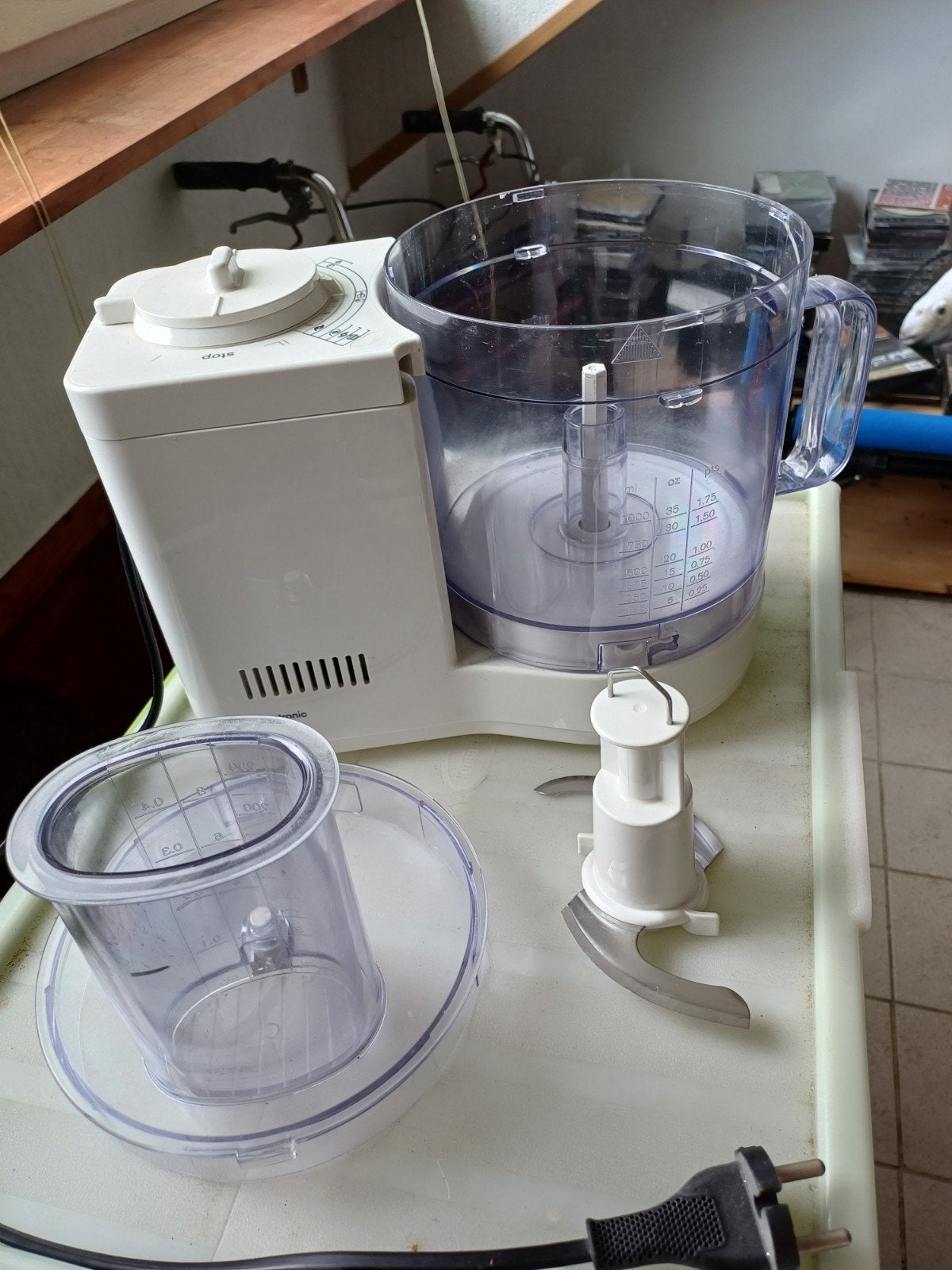 Braun keukenmachine  wit, Ophalen, Zo goed als nieuw, 3 snelheden of meer