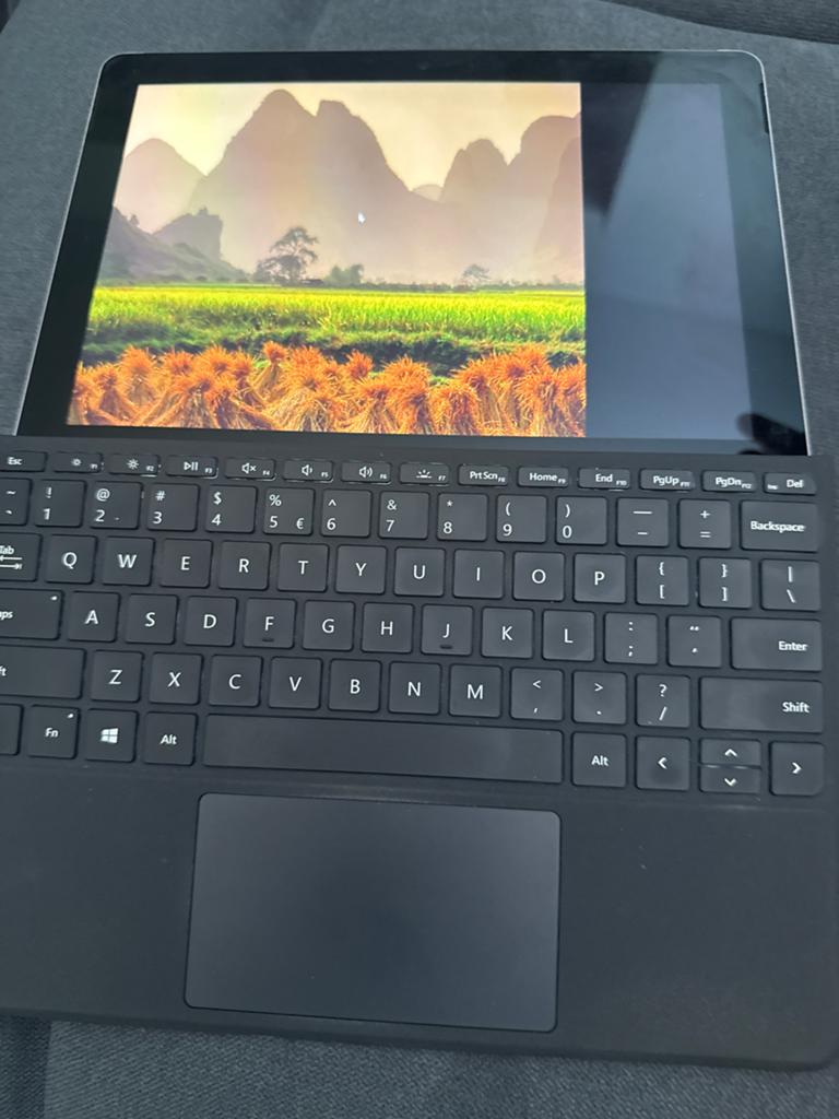 Microsoft Surface Go- i5, 8GB RAM, 128GB SSD, 10 inch, Usb-aansluiting, Ophalen of Verzenden, 128 GB