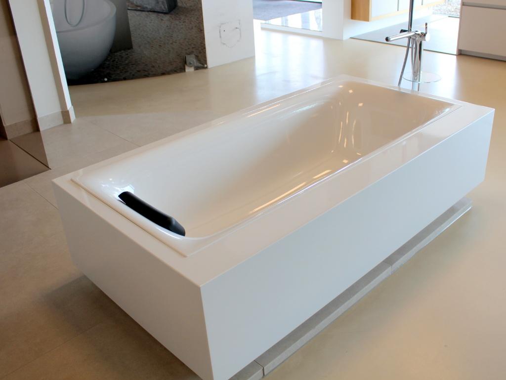 MB17  Exclusieve showroom badkamer met wellness, Huis en Inrichting, Badkamer | Complete badkamers, Ophalen, Onbekend, Nieuw, Met douche