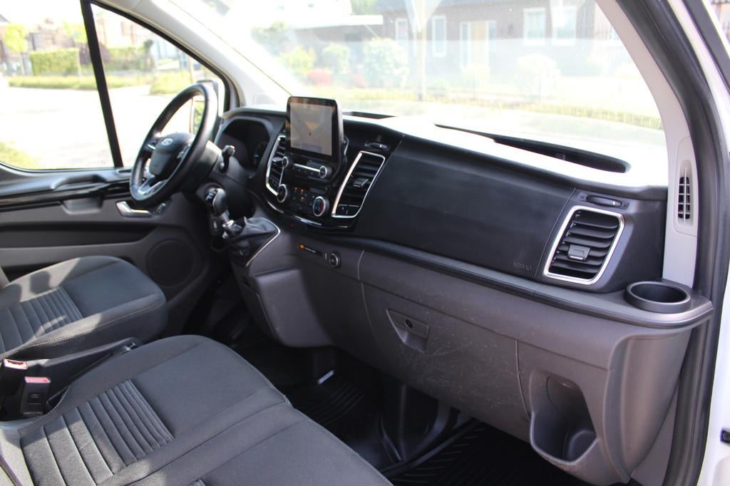 Ford Transit Custom 320 2.0 TDCi 130PK Euro6 L1 Limited ✓, Voorwielaandrijving, 4 cilinders, 2500 kg, Wit