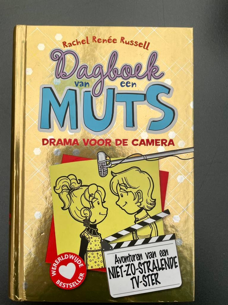 TE KOOP: Dagboek van een Muts deel 7 ZGAN, Rachel Renée Russell, Ophalen of Verzenden, Zo goed als nieuw, Fictie