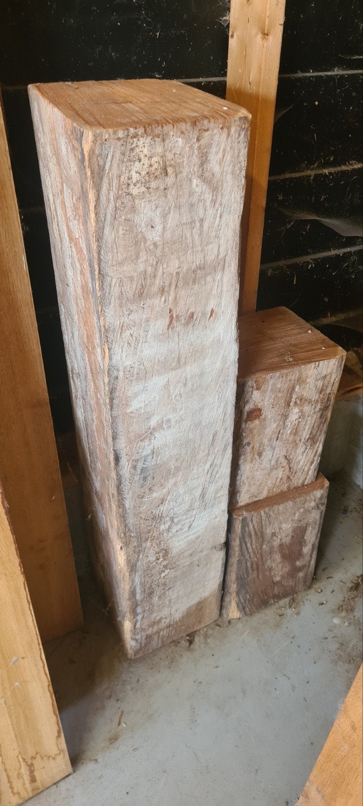 Hardhouten meerpaaldelen nieuw.26x29,5 cm., Ophalen, Nieuw, 50 mm of meer, Balk