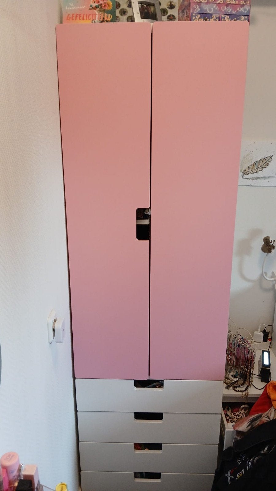 IKEA SMÅSTAD Stuva kast roze/wit met 4 laden en 2 deuren, Ophalen, Gebruikt, Met deur(en), 50 tot 100 cm