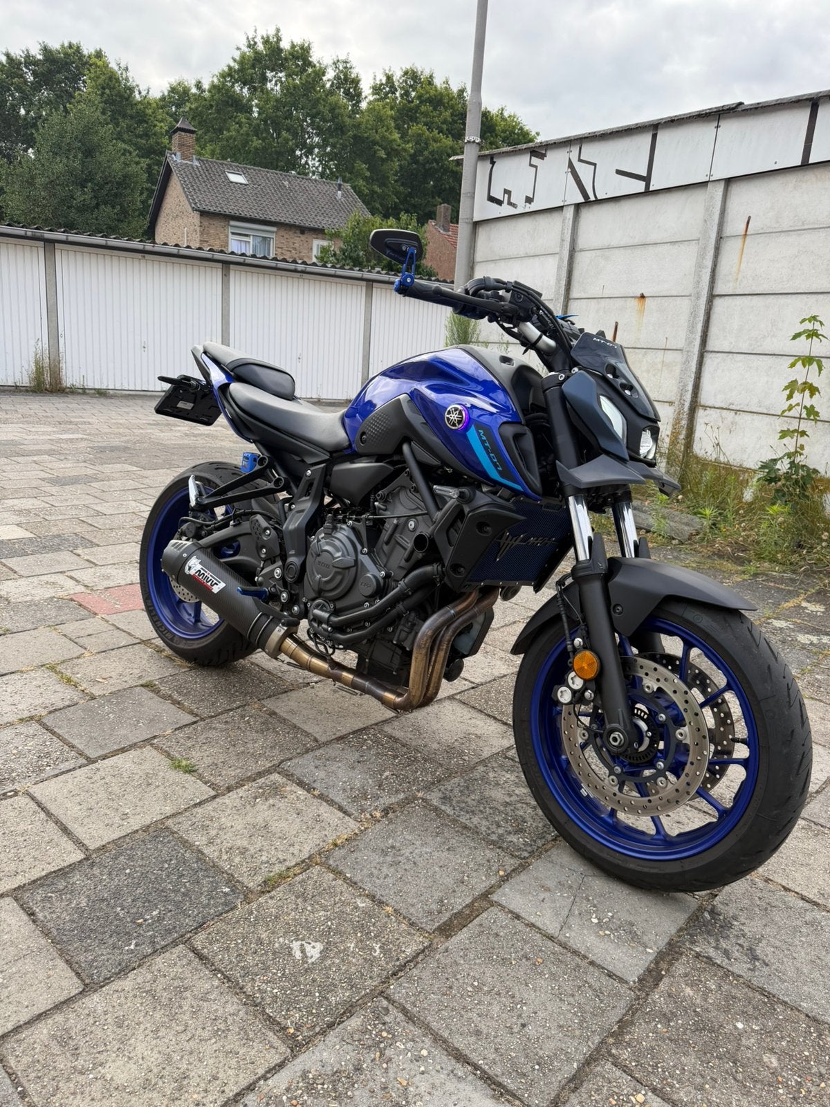Yamaha MT-07 2022 A2 35kw | MIVV uitlaat | custom led logo, Motoren, Particulier, Minimaal motorrijbewijs A2, 12 t/m 35 kW, Naked bike