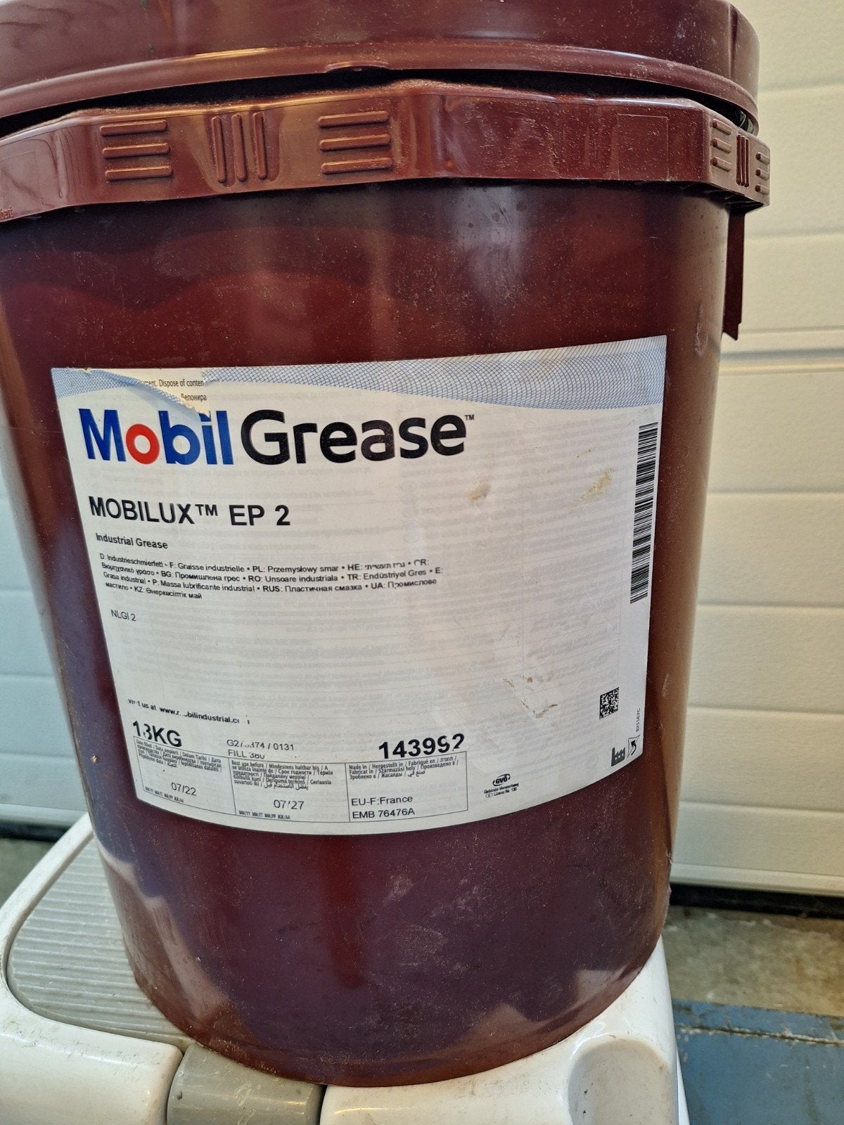 Nieuw 18kg MobilGrease Mobilux EP2 vet, Watersport en Boten, Ophalen of Verzenden