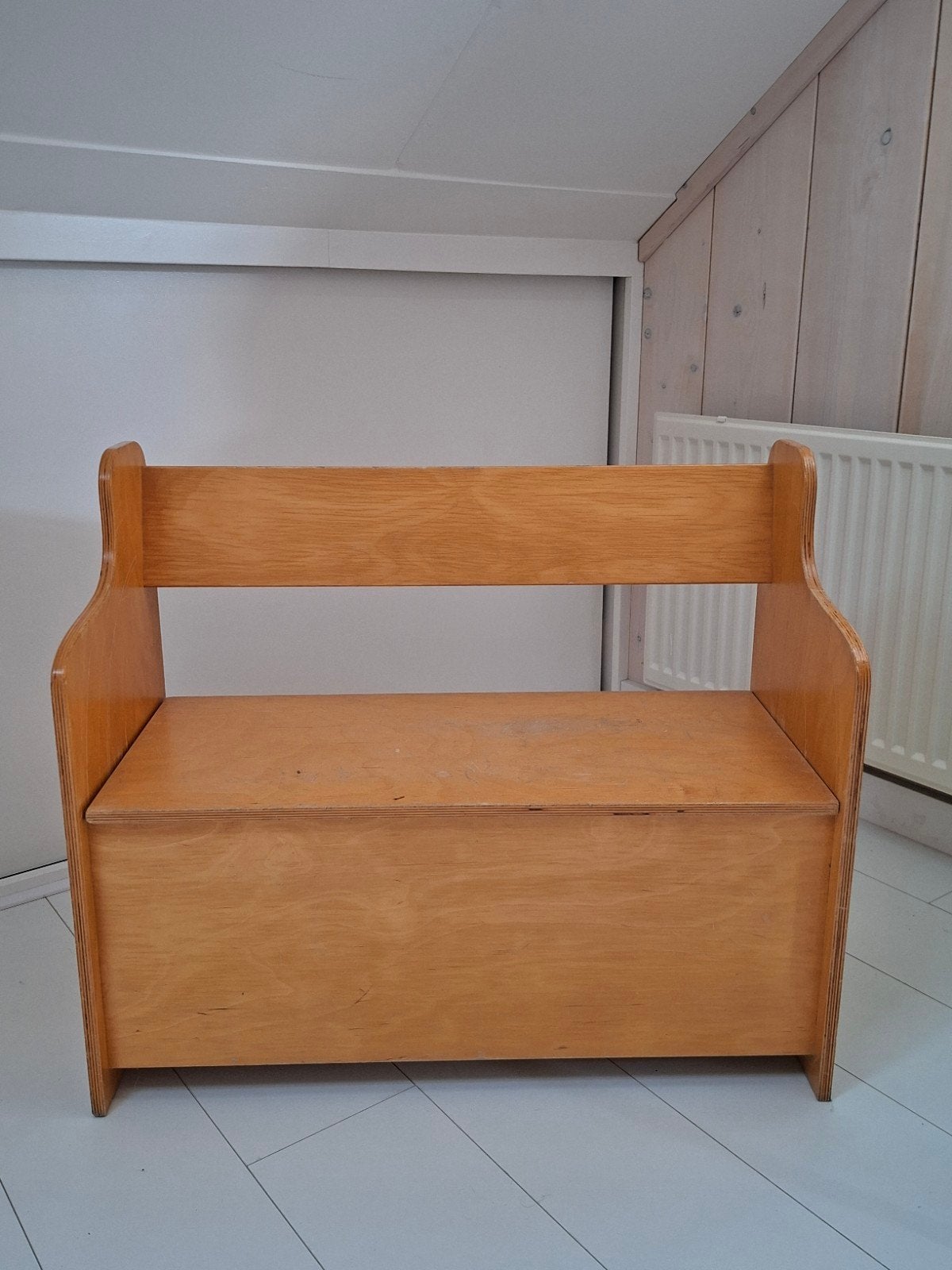 Vintage klepbankje school merk Rolf, Ophalen