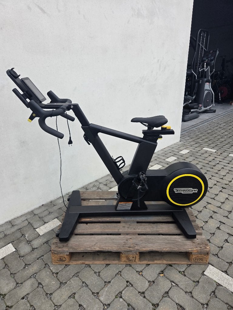 Technogym Skillbike - Professionele Indoor Fiets, Sport en Fitness, Ophalen, Zo goed als nieuw, Benen, Overige typen