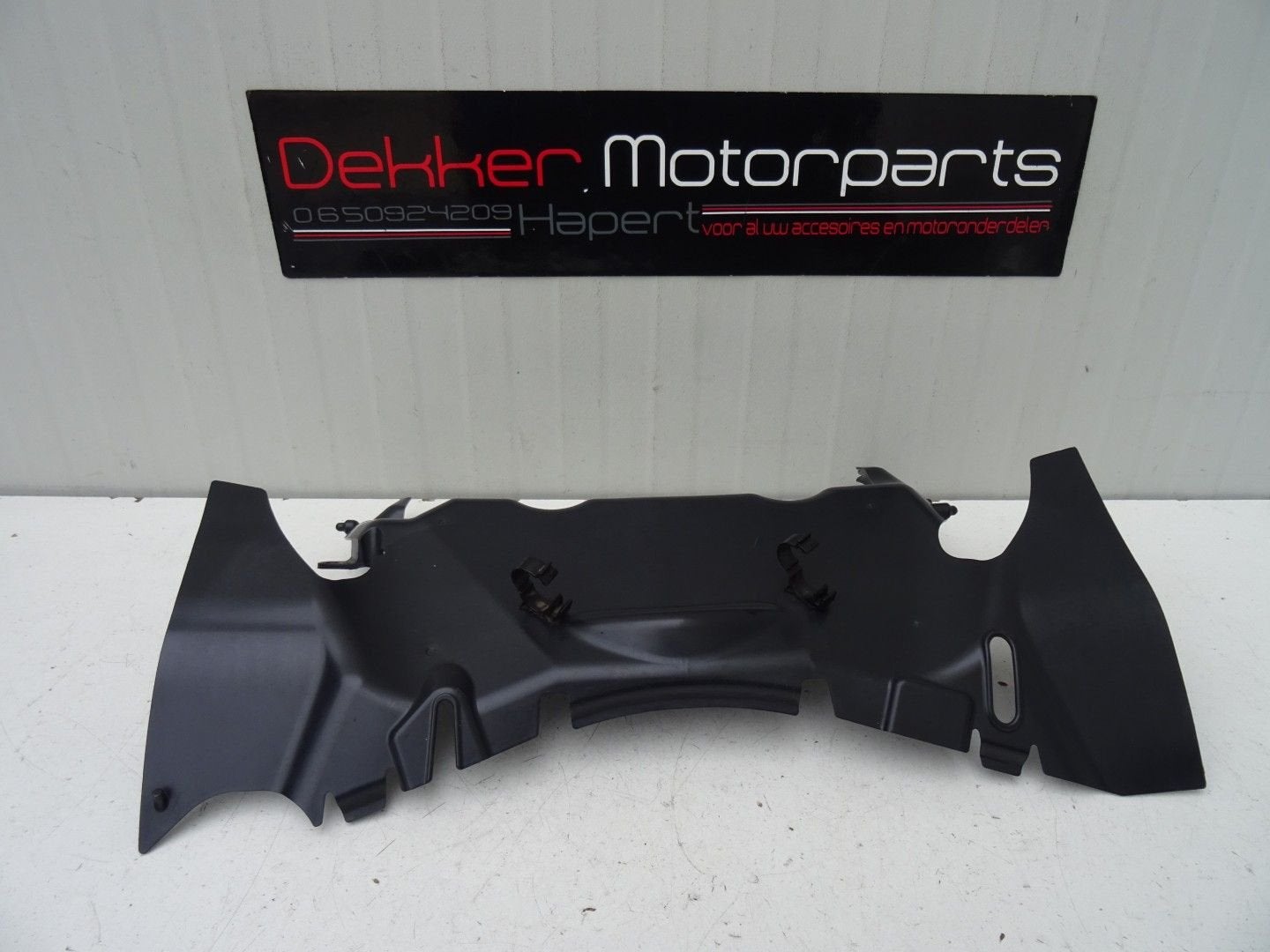 Afwerkkap boven Radiateur Kawasaki ZX6R Ninja 2009-2010-2012, Gebruikt, -, -, Ophalen of Verzenden