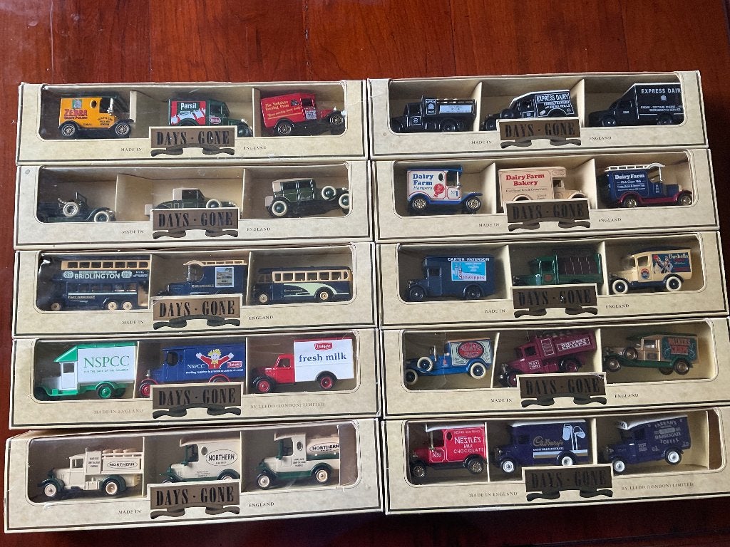 Lledo Days Gone 10 verschillende sets van 3 modell. mint/box, Verzenden, Zo goed als nieuw, Auto, Overige merken
