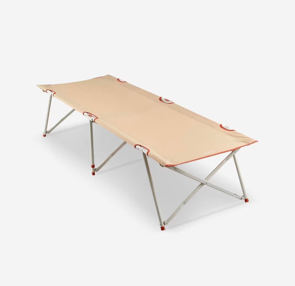 Zo goed als nieuw veldbed van Decathlon, Caravans en Kamperen, Ophalen, Zo goed als nieuw