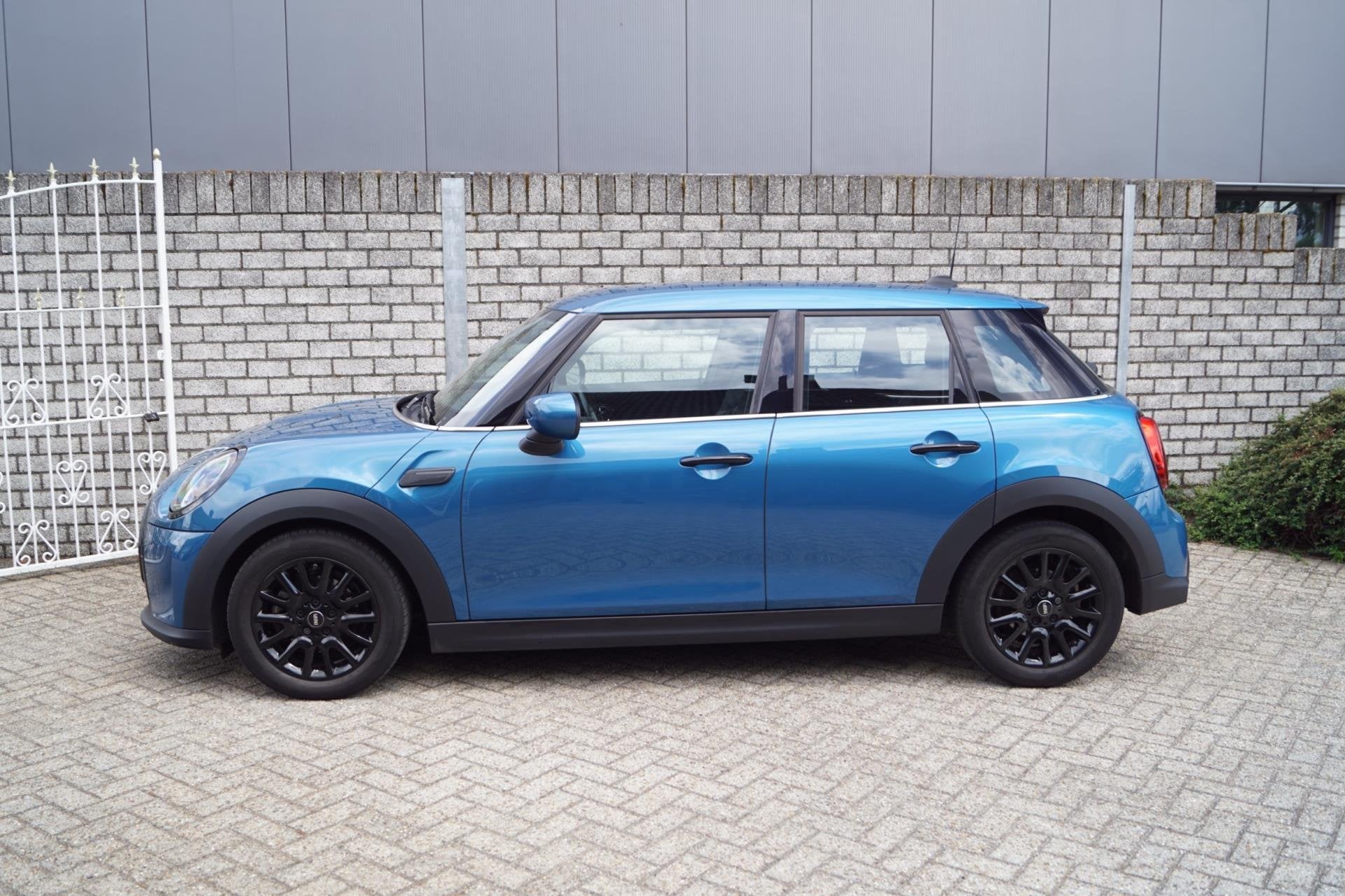 Mini Mini 1.5 One Business Edition Half Leder/Stof Sportst N, Voorwielaandrijving, Dealer onderhouden, Gebruikt, Blauw