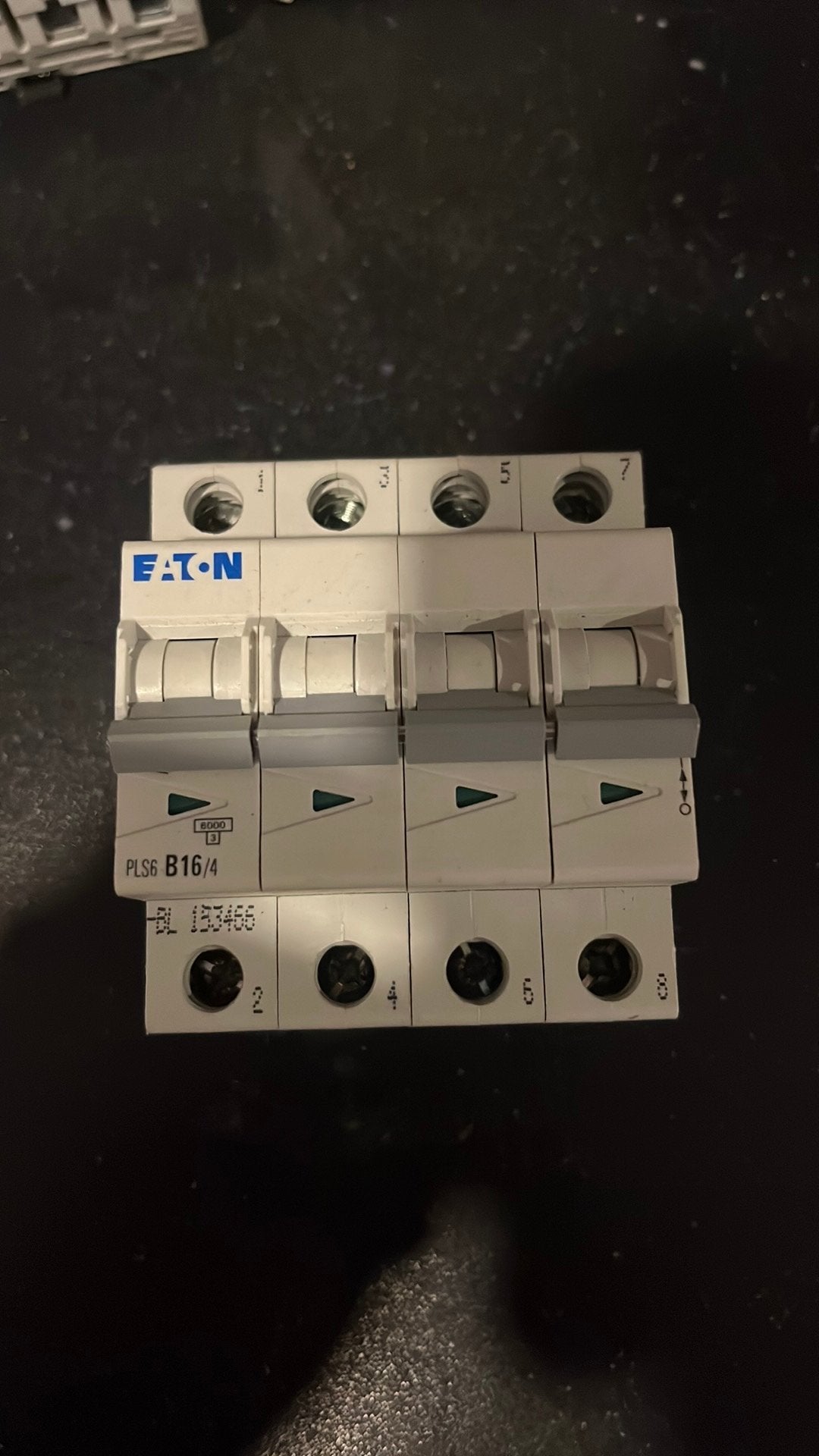 eaton pls6-b16 4 polig, Ophalen of Verzenden, Zo goed als nieuw
