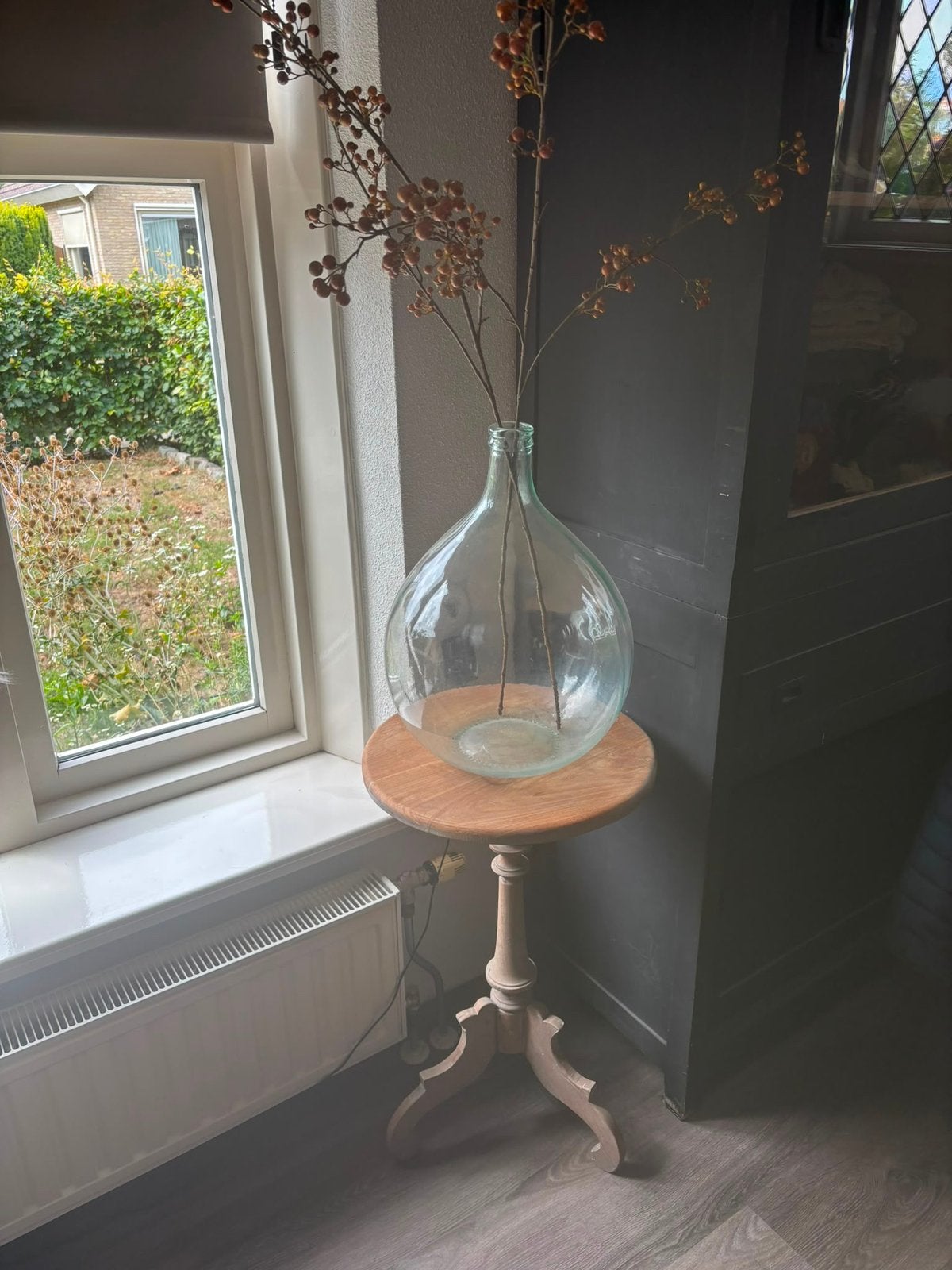Wijntafeltje, Ophalen