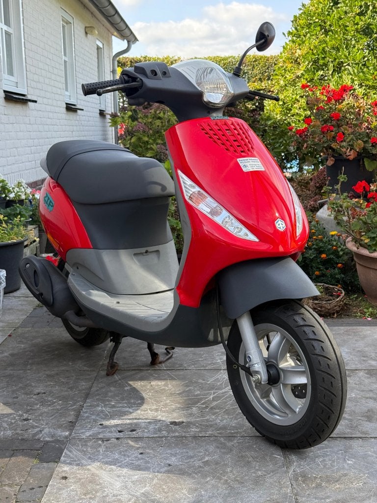 ⭐️Piaggio zip 2 takt 50cc NIEUWSTAAT Uniek exemplaar ⭐️