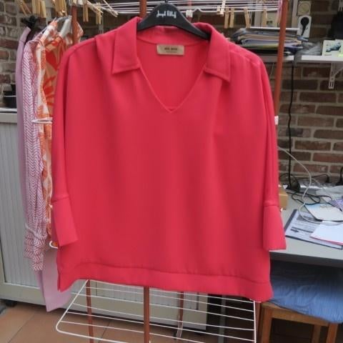 Blouse rood v-hals Mos Mosh mt L (42-44), MOS MOSH, Maat 42/44 (L), Nieuw, Ophalen of Verzenden