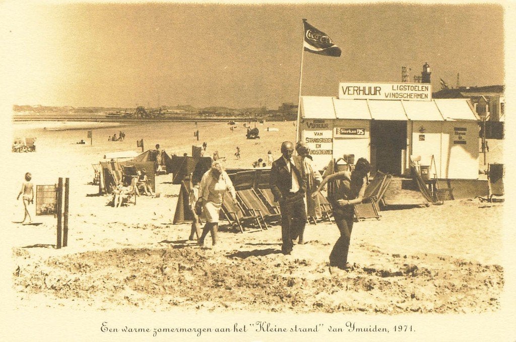 Het Kleine strand van IJmuiden 1971, herdruk, Ophalen of Verzenden, 1960 tot 1980, Ongelopen, Noord-Holland