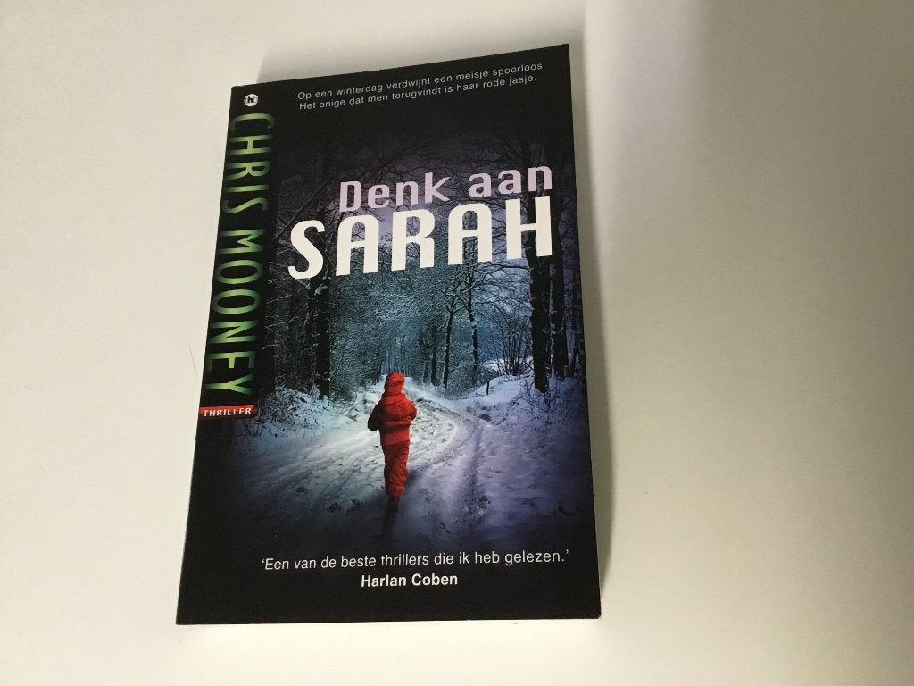 Thriller “Denk aan Sarah”, Boeken, Chris Mooney, Ophalen of Verzenden, Zo goed als nieuw, Amerika