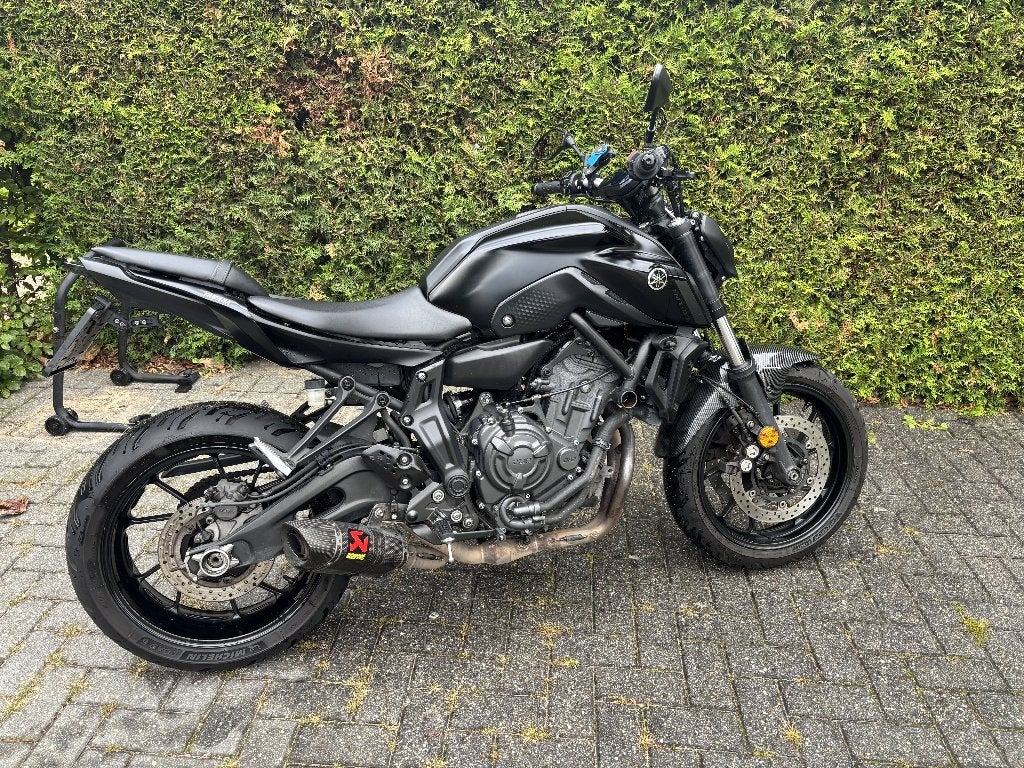 Yamaha MT-07 2021 | 35kW A2 | Full Akrapovič | Nieuwe banden, 2 cilinders, ABS, Gebruikt, Particulier