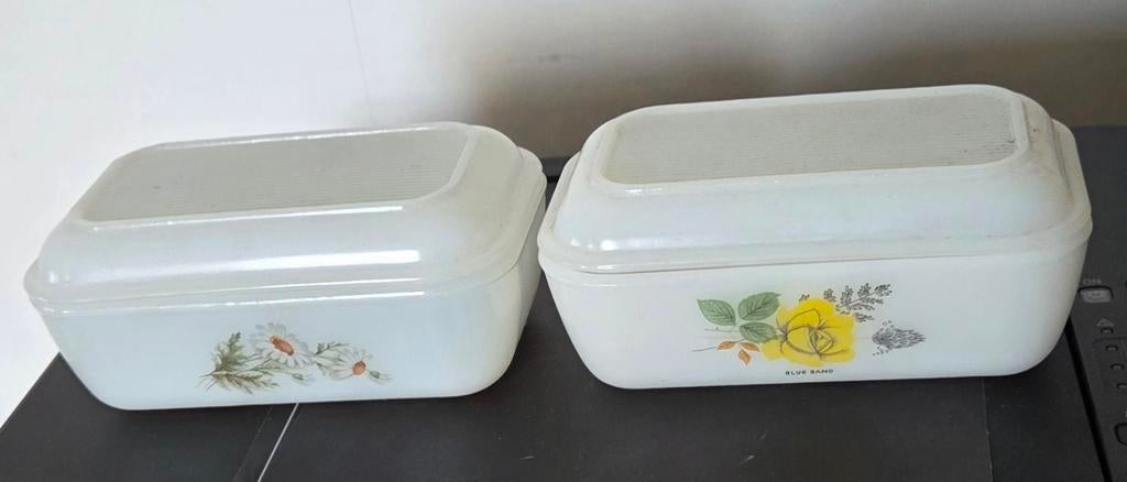 Vintage Blue Band boterschalen - set van 2, Huis en Inrichting, Keuken | Servies, Gebruikt, Schaal of Schalen, Overige stijlen