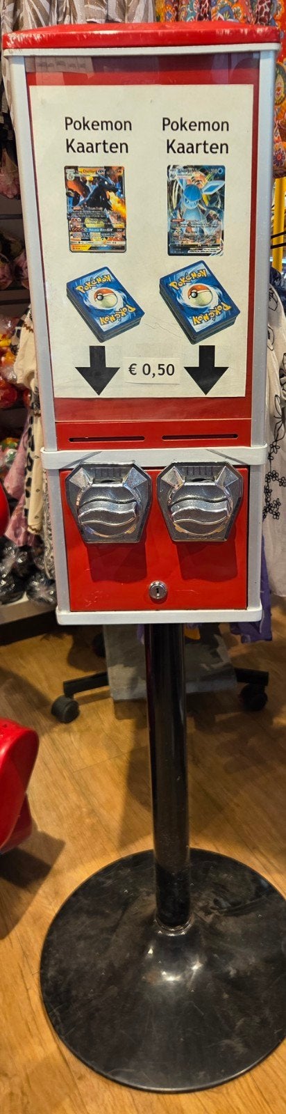 Pokemon Kaarten uit automaat - Verrassingspakket, Ophalen of Verzenden, Gebruikt, Meerdere kaarten