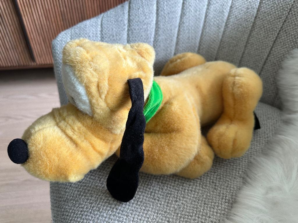 Disney Pluto, Verzamelen, Disney, Ophalen of Verzenden, Goofy of Pluto, Zo goed als nieuw, Beeldje of Figuurtje