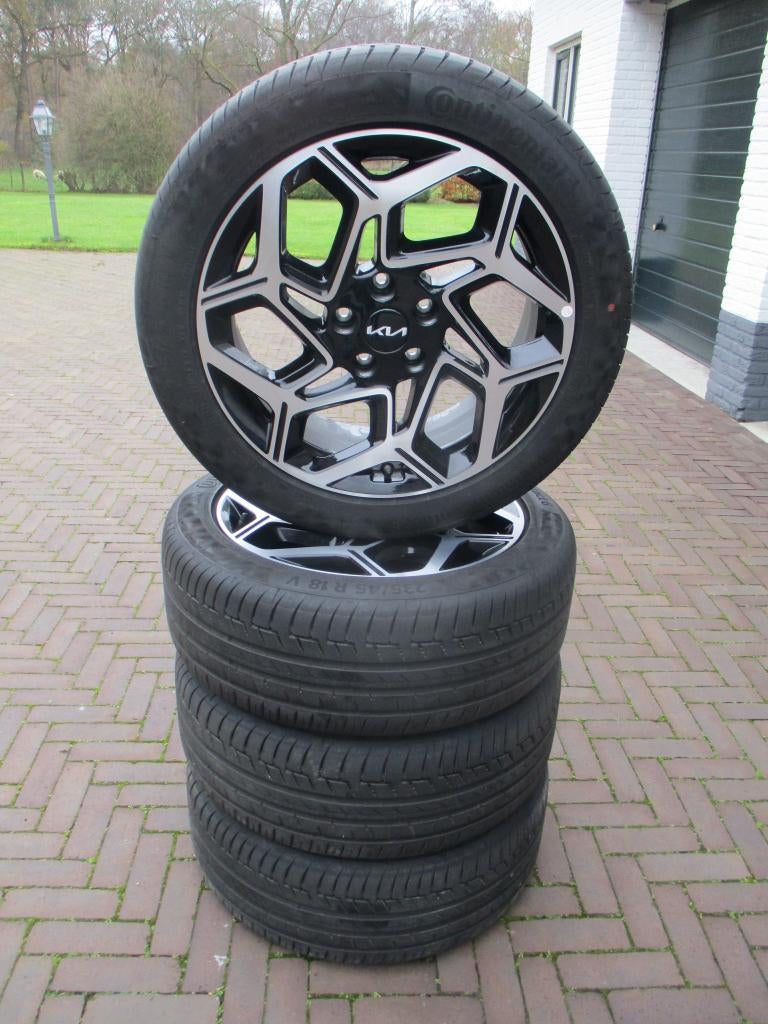 Originele Kia Xceed 18 inch velgen zomerbanden tpms IZGST, Ophalen, 18 inch, Banden en Velgen, Nieuw