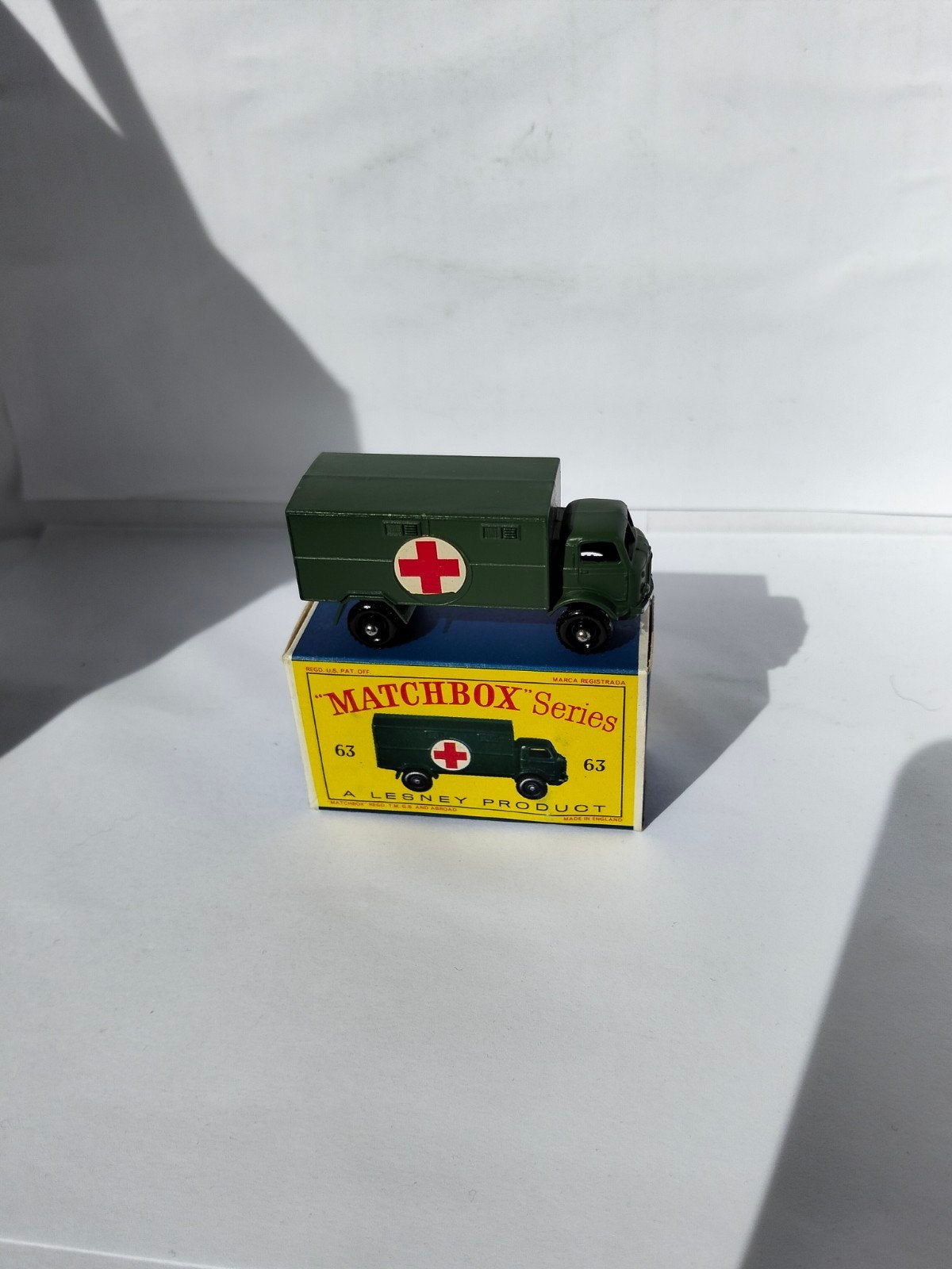matchbox lesney nr63A Ford service truck & RARE D-box, Ophalen of Verzenden, Zo goed als nieuw, Bus of Vrachtwagen, Lesney