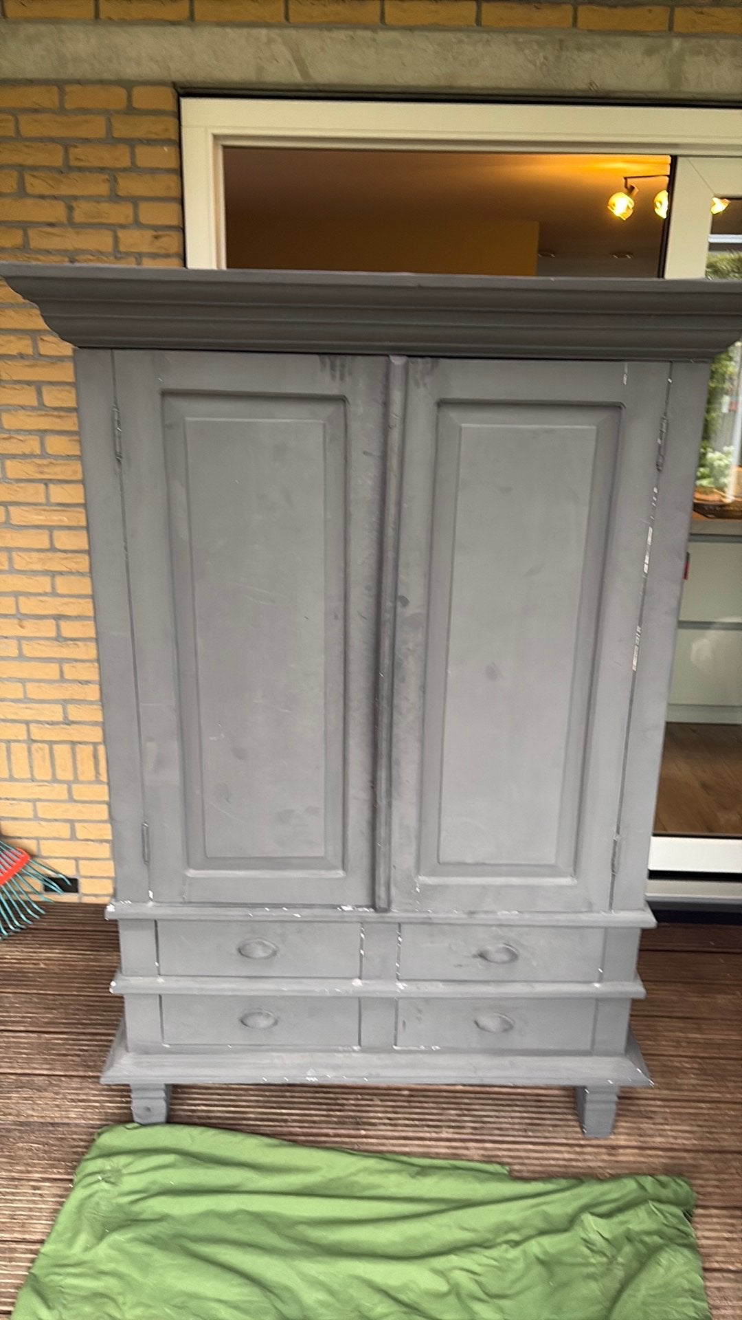 Oude kast, gebruikt voor spellen - opknapper, Ophalen
