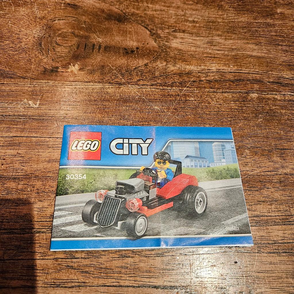 30354 Lego City compleet met boek, Ophalen of Verzenden, Zo goed als nieuw