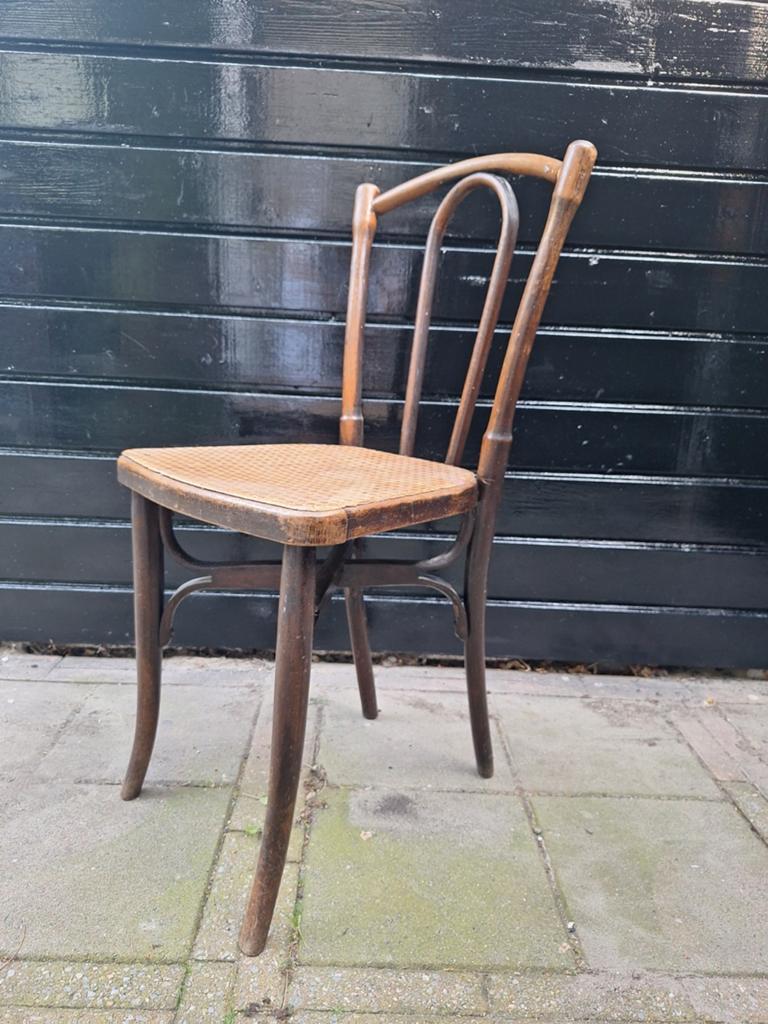 Stoel hout/ bistro /thonet. Gratis, Ophalen